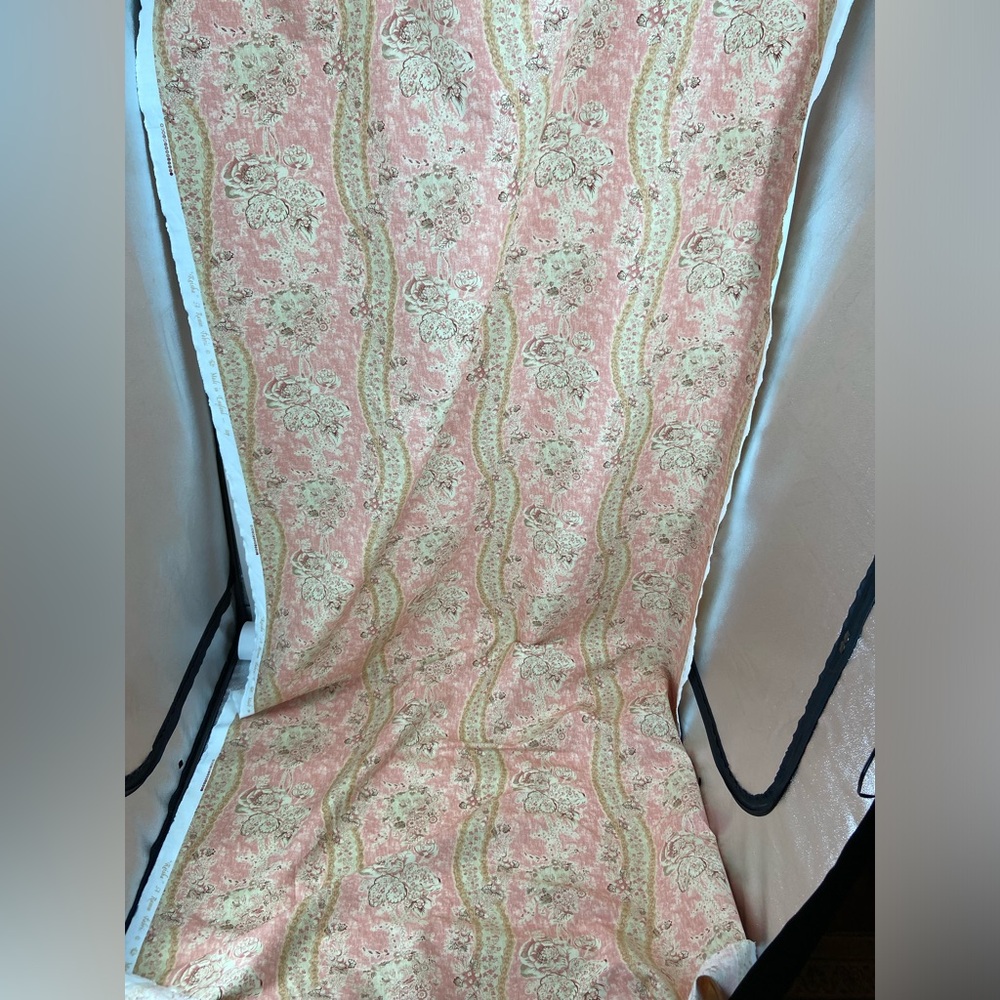 Vintage Fabric Made in England Cotton “Keisha” A Ramin 3 Yards, 5 inches x 54” - Picture 9 of 10